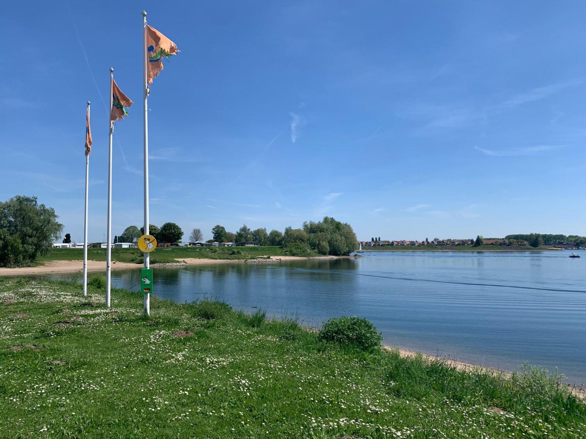 Tiny Haus Auszeit Am See Lathum Eksteriør bilde